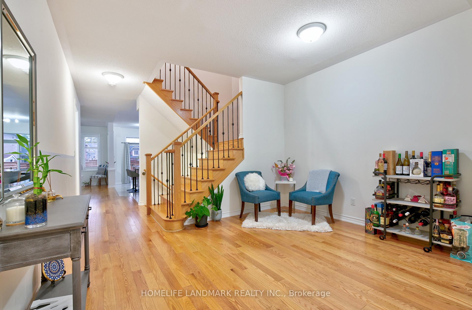 Photo 4 of 84 Workmen's Circle, Ajax, Northwest Ajax — HOMEH