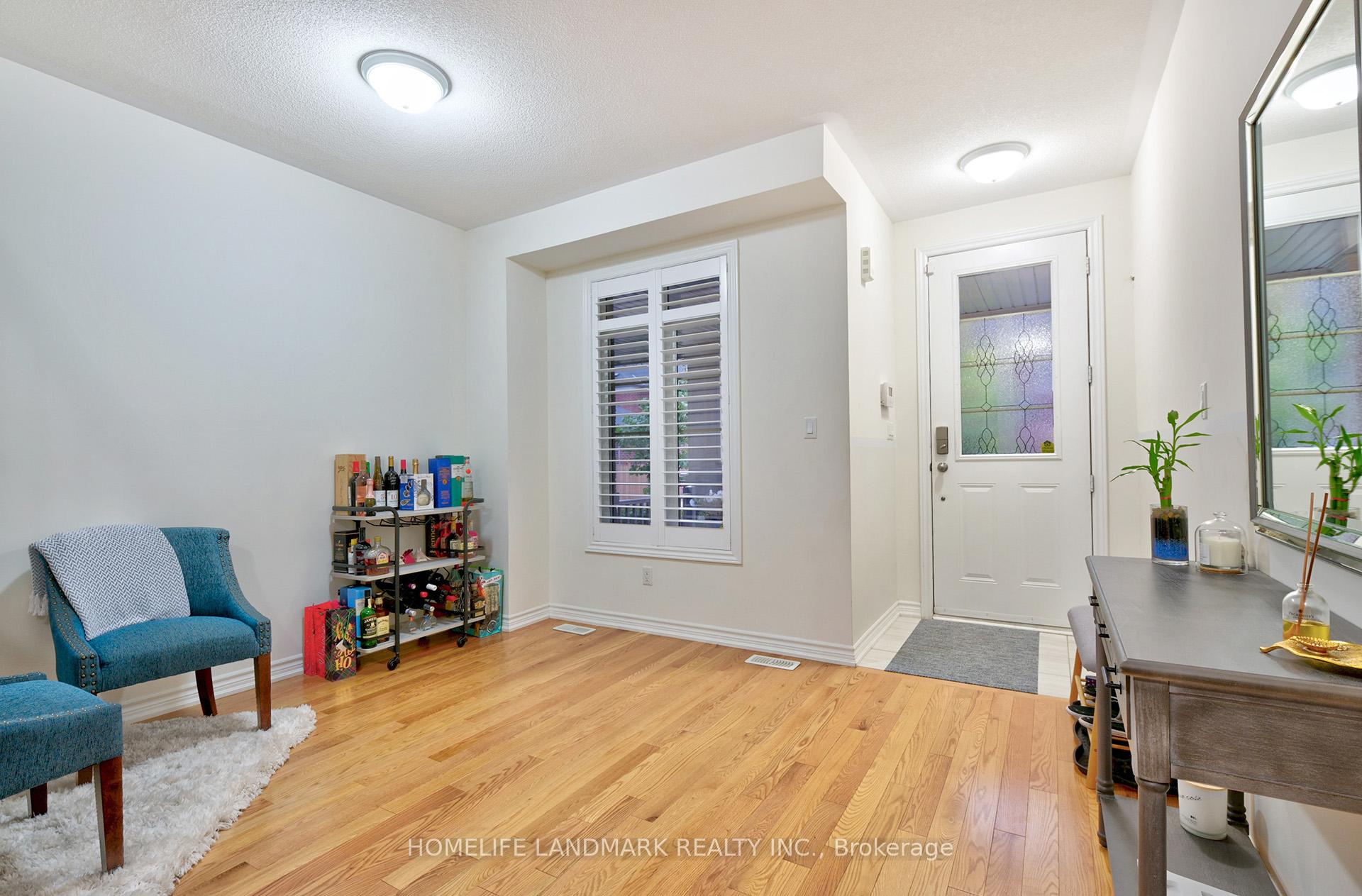 Photo 6 of 84 Workmen's Circle, Ajax, Northwest Ajax — HOMEH