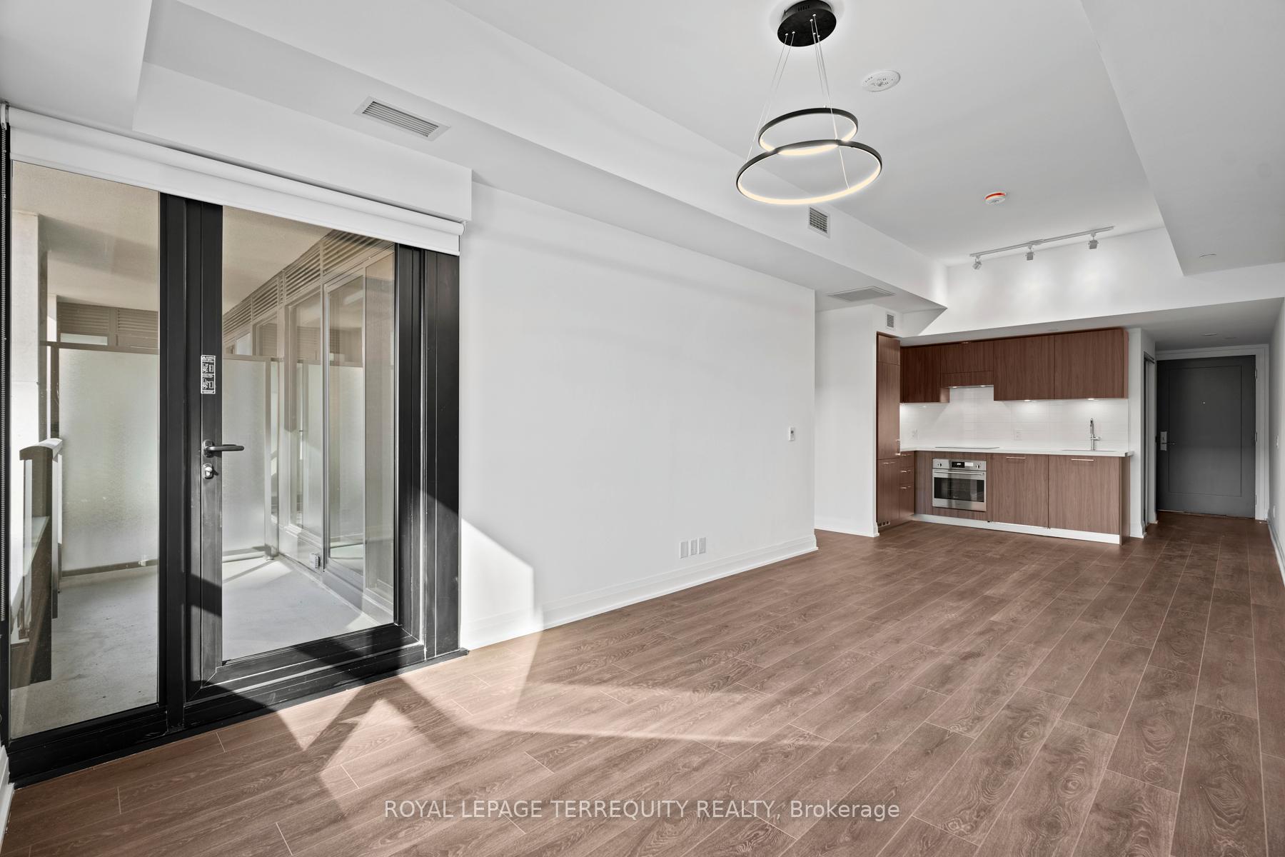Photo 11 of Unit 627, 33 Frederick Todd Way, Toronto, Thorncliffe Park — HOMEH