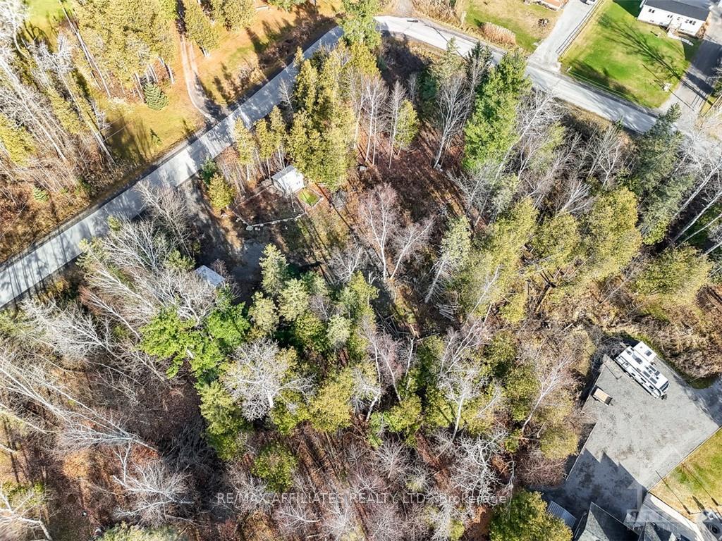 Photo 16 of 535 May Dean Drive, Ottawa, Fitzroy — HOMEH