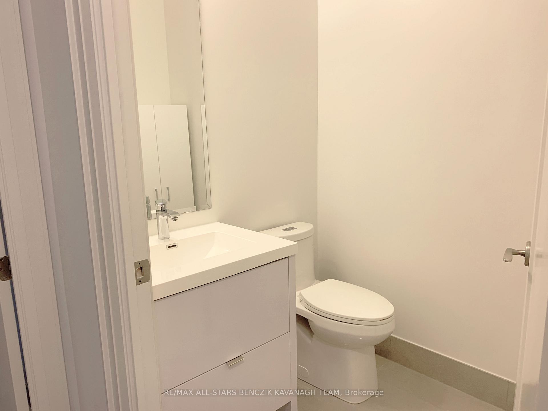 Photo 19 of Unit 225, 20 Fred Varley Drive, Markham, Unionville — HOMEH