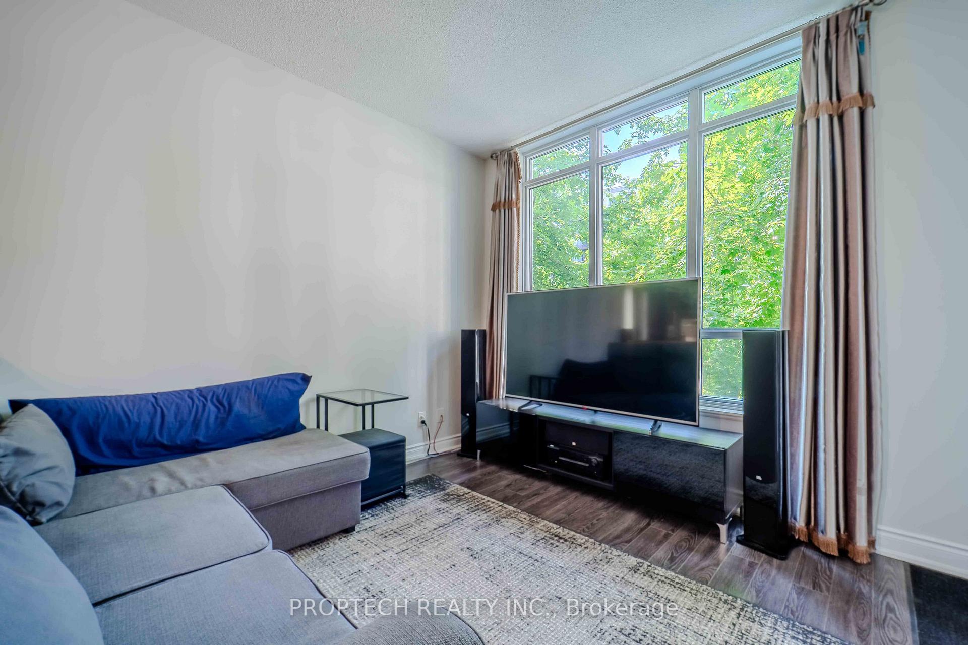 Photo 12 of Unit D320, 33 Clegg Road, Markham, Unionville — HOMEH
