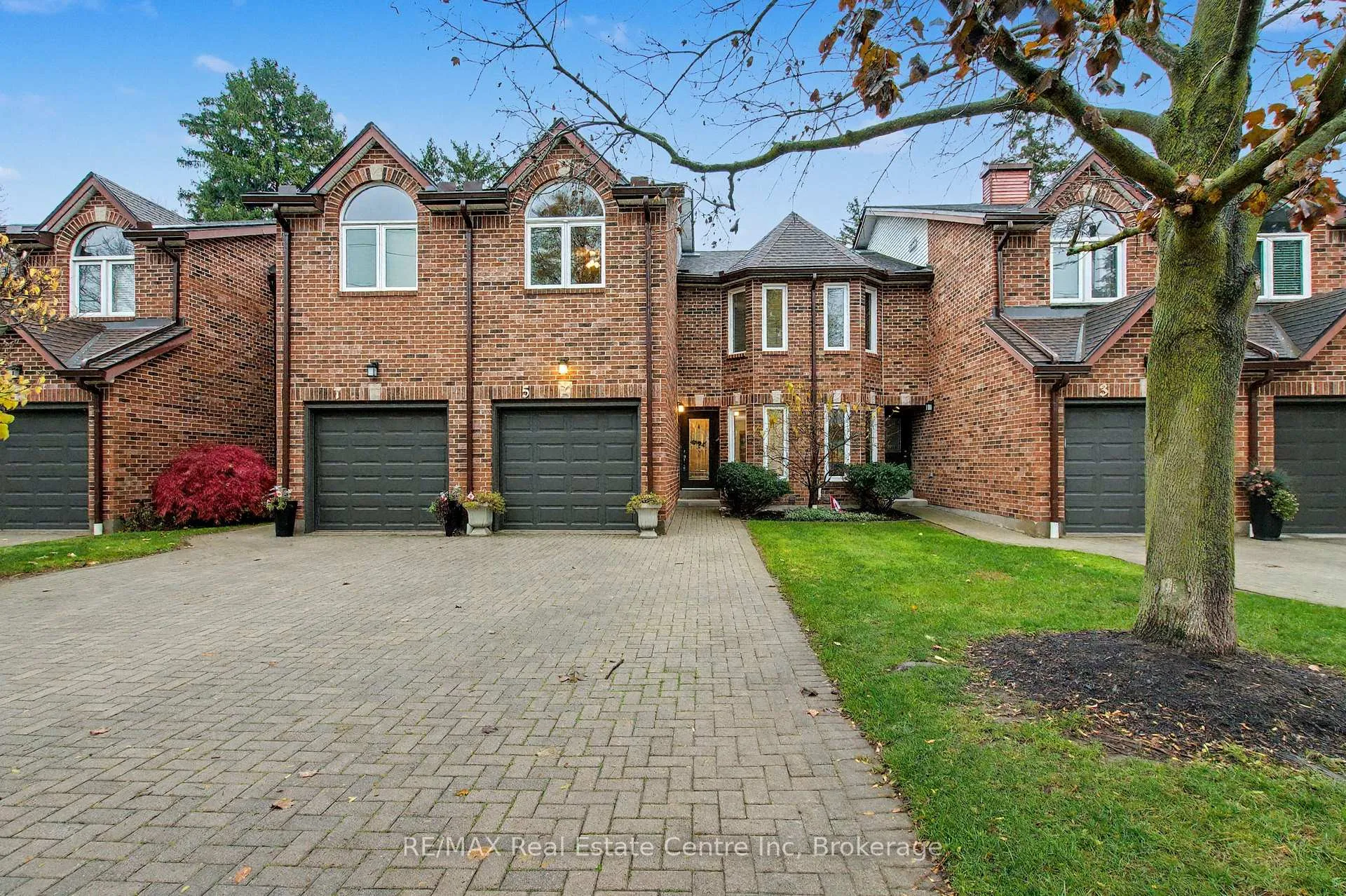 Front of 5 Marilyn Drive