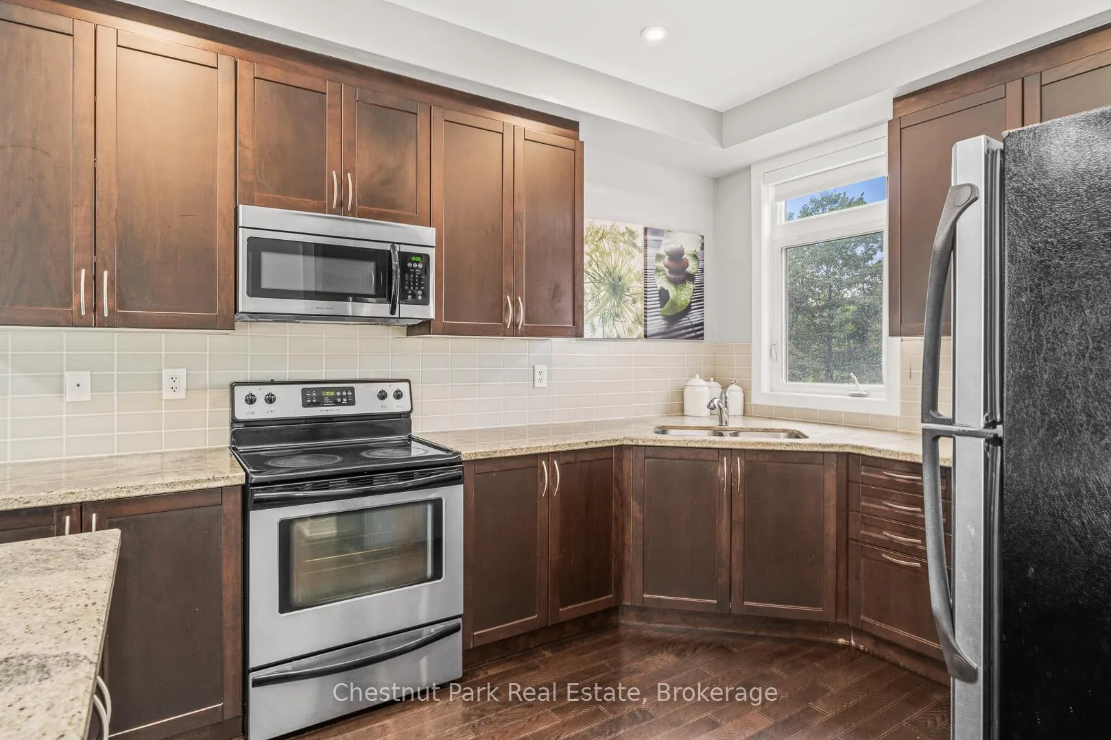 Photo 13 of 65 Rockmount Crescent, Gravenhurst, Muskoka (S) — HOMEH