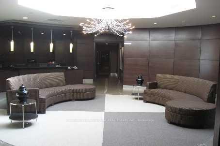 Photo 4 of Unit 114, 39 Upper Duke Crescent, Markham, Unionville — HOMEH