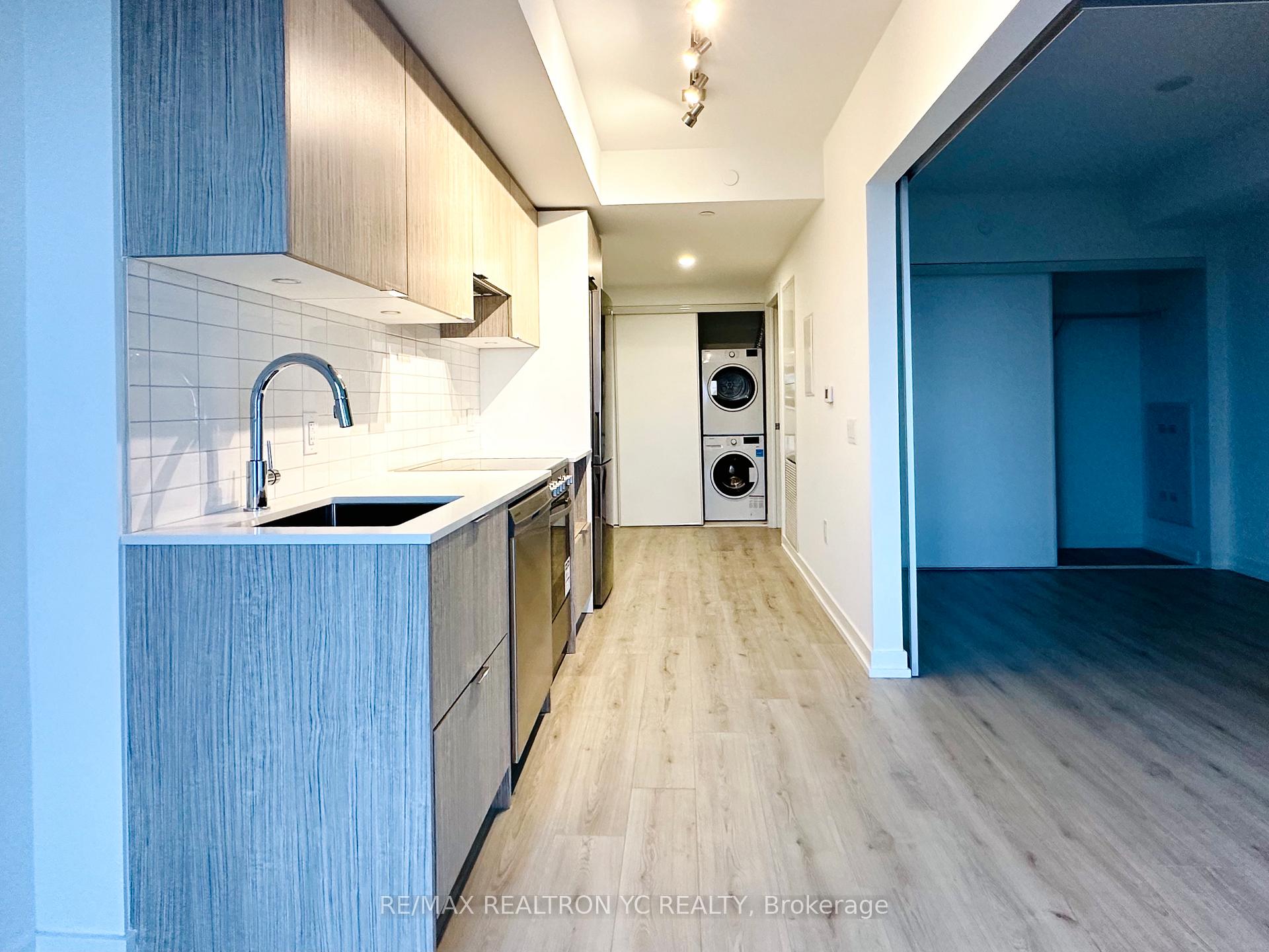 Photo 11 of Unit 1607, 395 Bloor Street E, Toronto, North St. James Town — HOMEH
