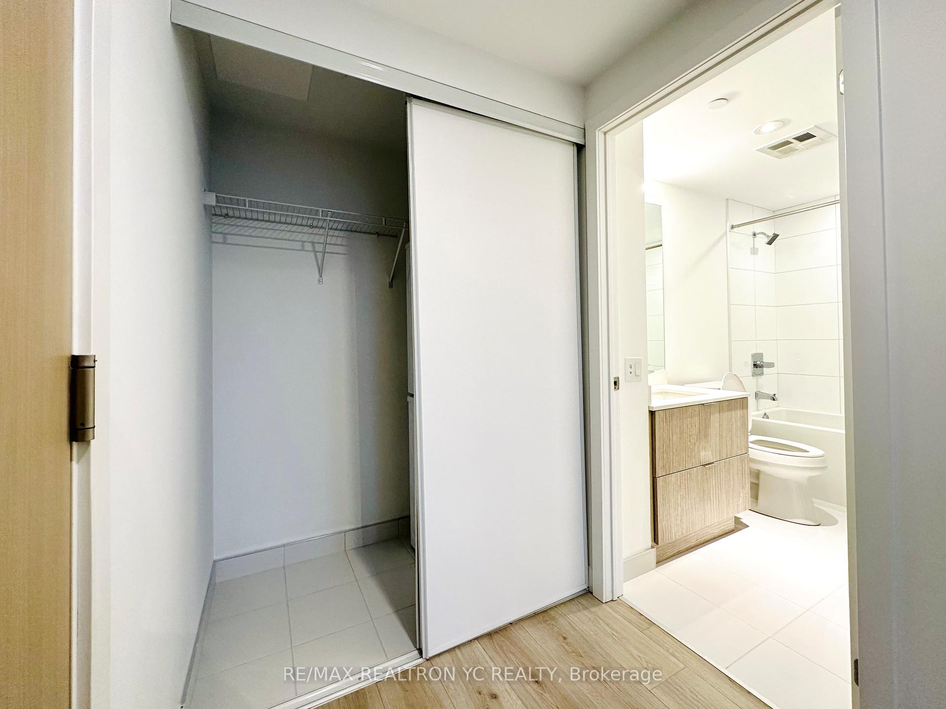 Photo 19 of Unit 1607, 395 Bloor Street E, Toronto, North St. James Town — HOMEH