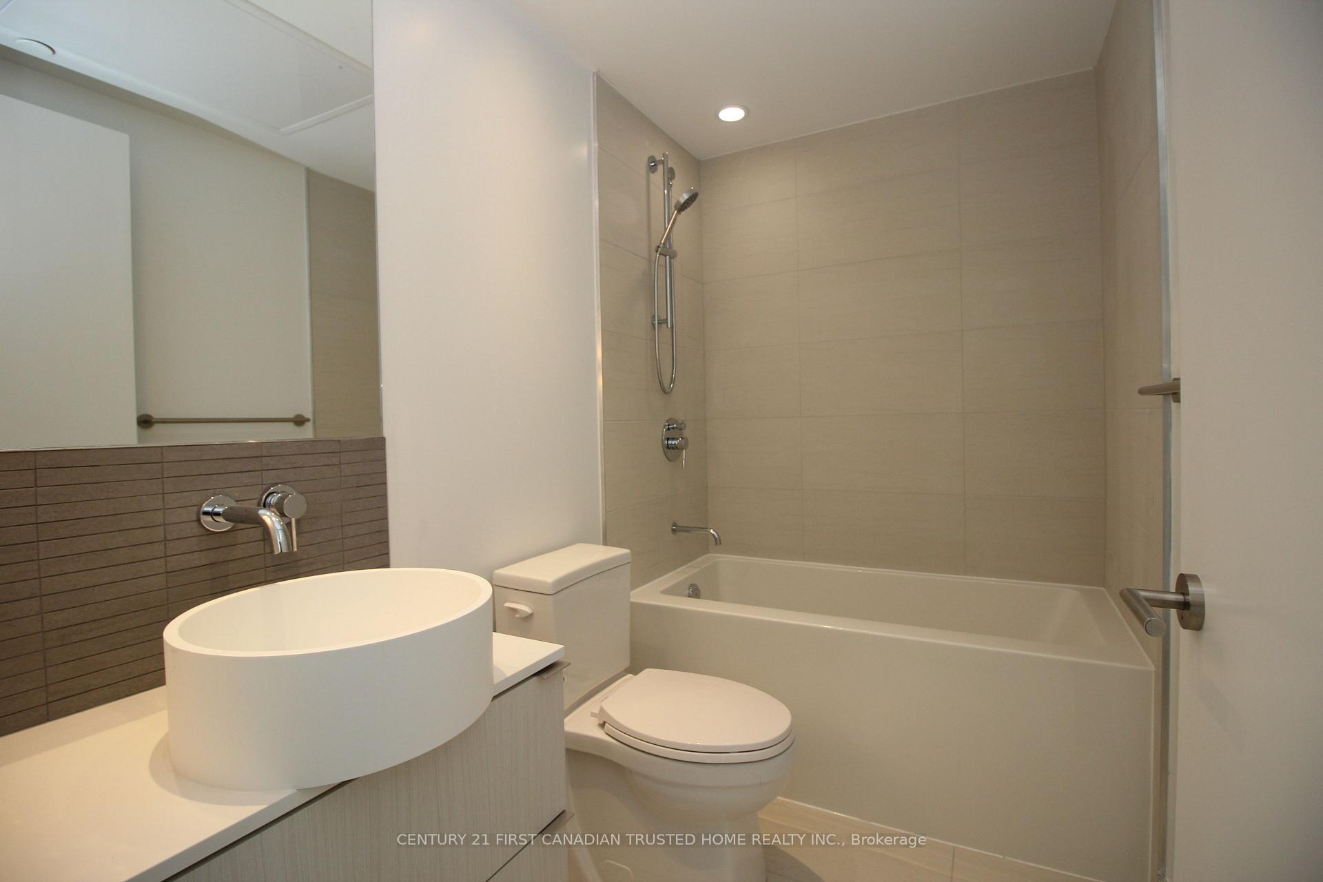 Photo 7 of Unit 3612, 161 Roehampton Avenue, Toronto, Mount Pleasant West — HOMEH