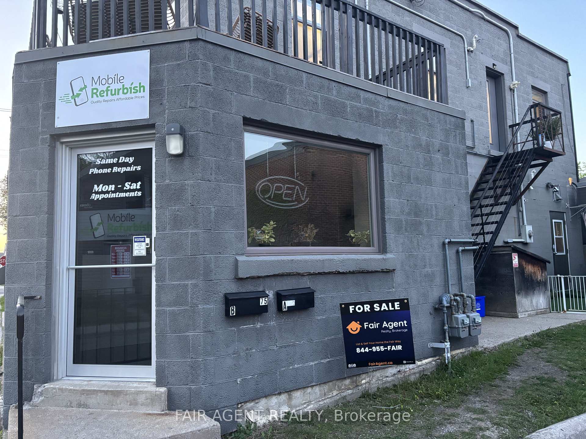 Photo 9 of 75 John Street, Brockville — HOMEH