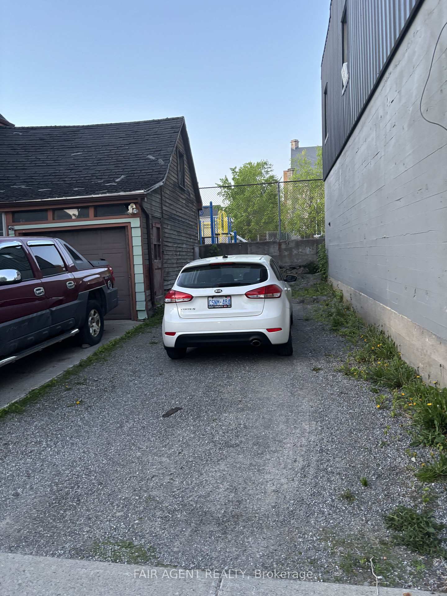 Photo 29 of 75 John Street, Brockville — HOMEH