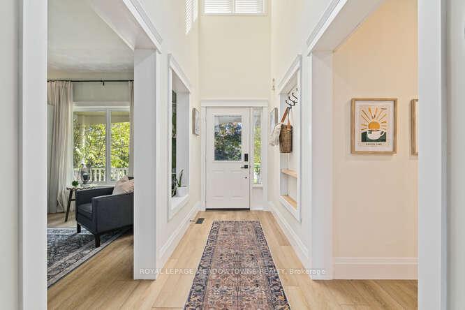 Photo 7 of 18 Mccullogh Drive, Erin, Hillsburgh — HOMEH