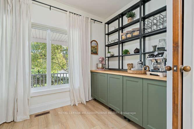 Photo 19 of 18 Mccullogh Drive, Erin, Hillsburgh — HOMEH