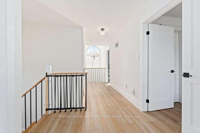Photo 29 of 18 Mccullogh Drive, Erin, Hillsburgh — HOMEH