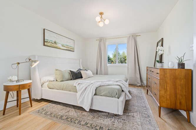 Photo 30 of 18 Mccullogh Drive, Erin, Hillsburgh — HOMEH