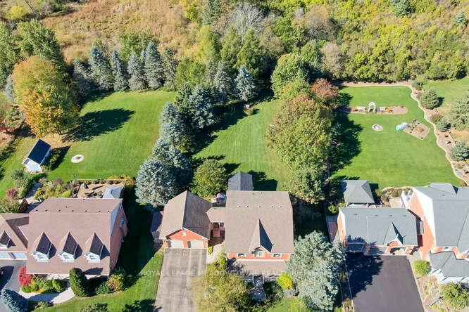 Photo 45 of 18 Mccullogh Drive, Erin, Hillsburgh — HOMEH