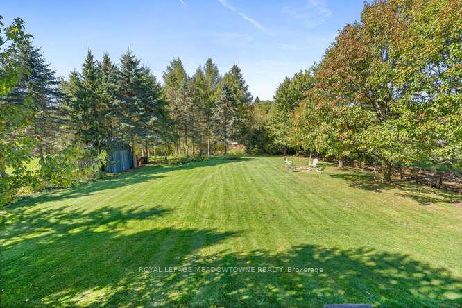 Photo 46 of 18 Mccullogh Drive, Erin, Hillsburgh — HOMEH