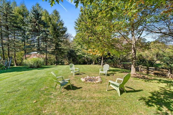 Photo 47 of 18 Mccullogh Drive, Erin, Hillsburgh — HOMEH