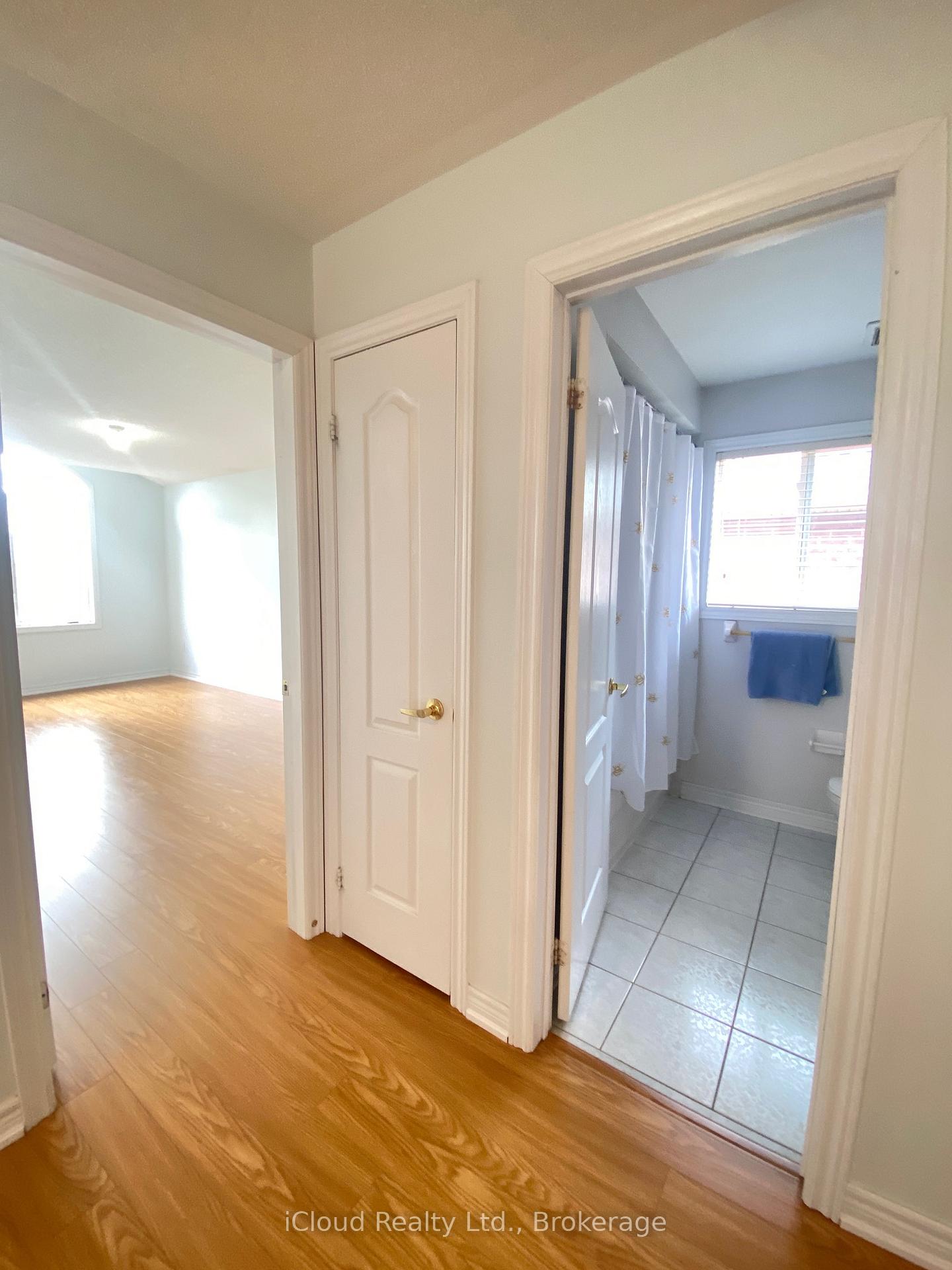 Photo 28 of 329 Ellwood Drive W, Caledon, Bolton West — HOMEH