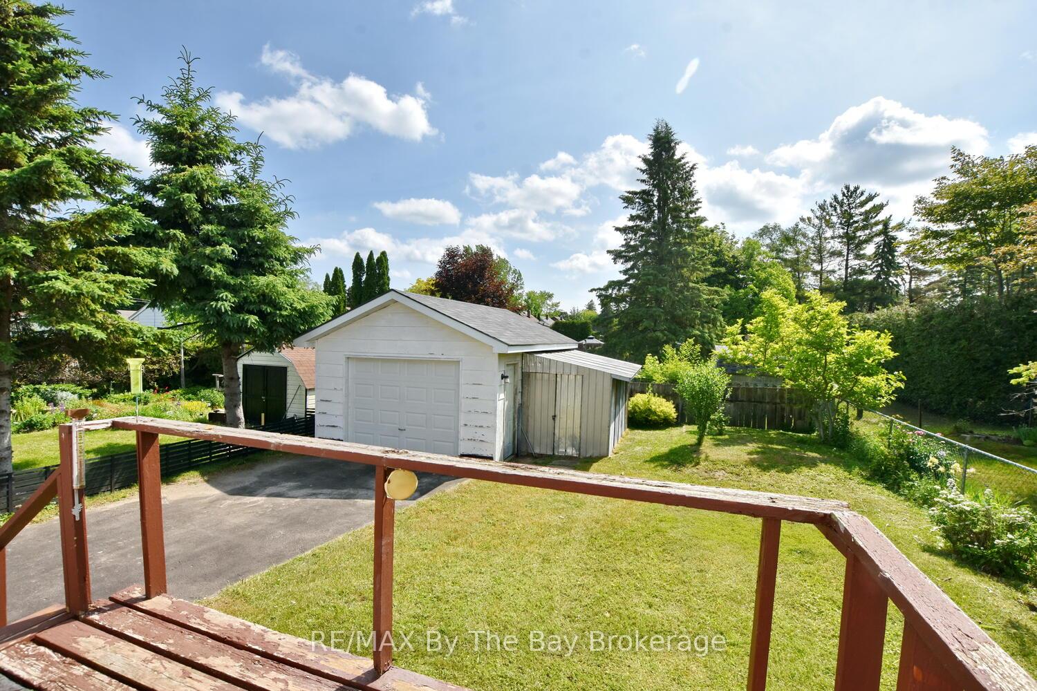 Photo 3 of 473 Maple Street, Collingwood — HOMEH