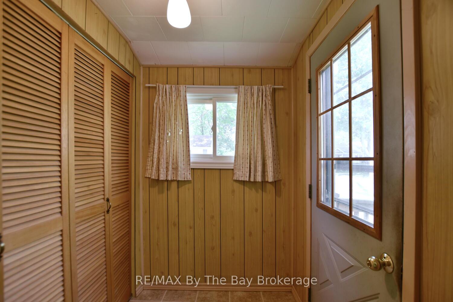 Photo 4 of 473 Maple Street, Collingwood — HOMEH
