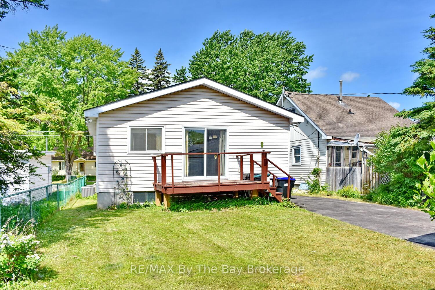 Photo 20 of 473 Maple Street, Collingwood — HOMEH
