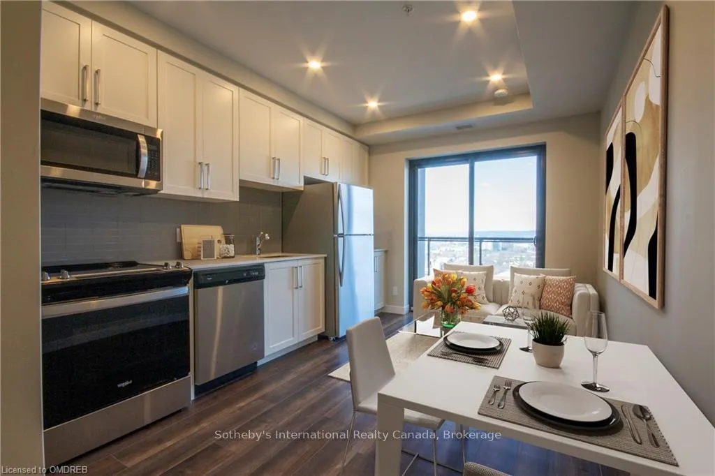 Front of Unit 1505, 15 Queen St S Street S