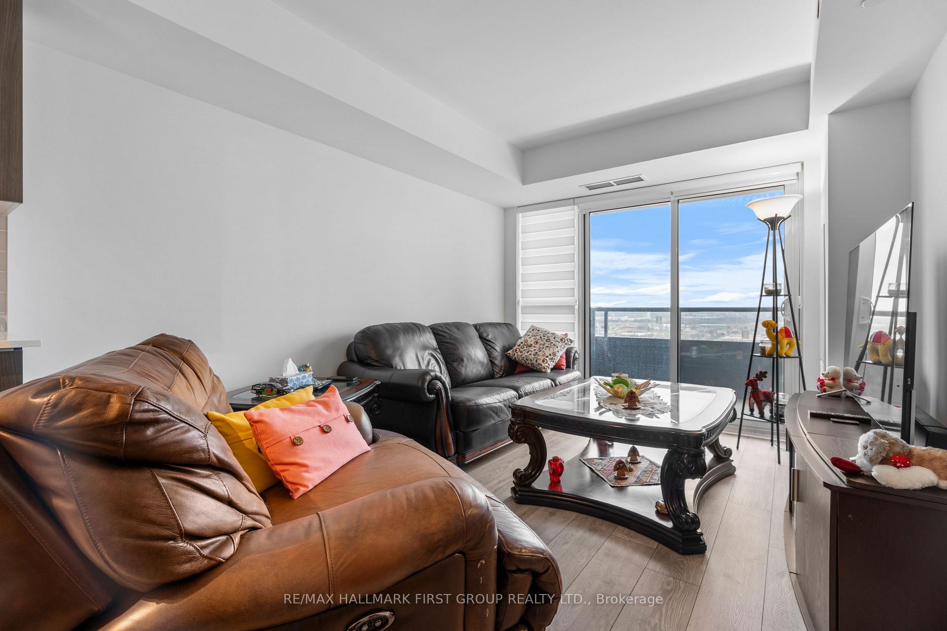 Photo 8 of Unit 1812, 1455 Celebration Drive, Pickering, Bay Ridges — HOMEH