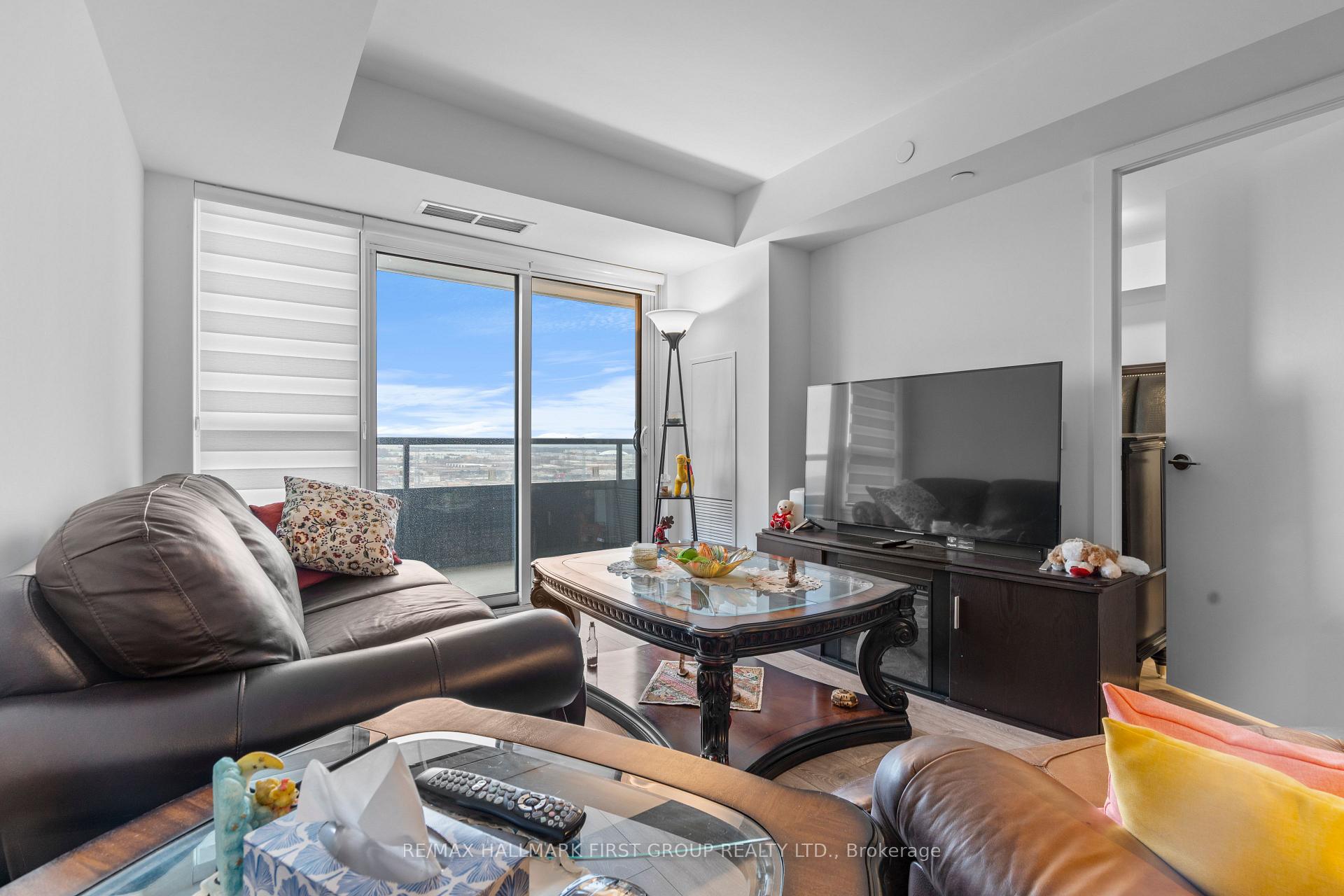 Photo 9 of Unit 1812, 1455 Celebration Drive, Pickering, Bay Ridges — HOMEH