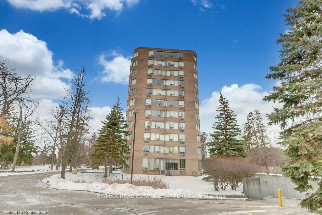 Photo 1 of Unit 311, 3227 King Street E, Kitchener, Chicopee/Freeport — HOMEH