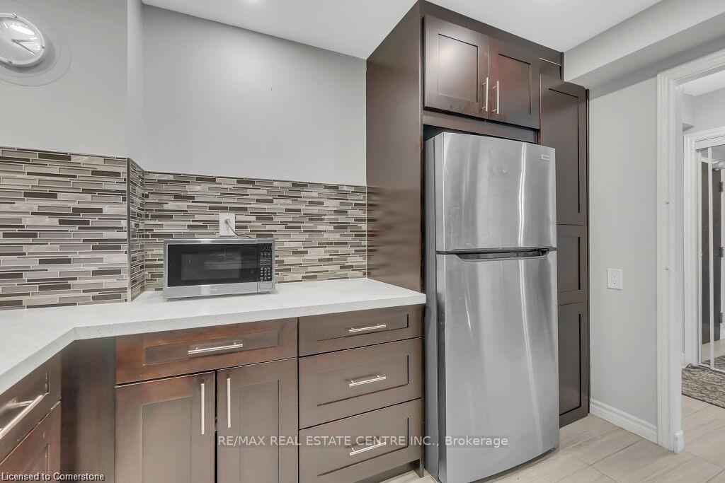 Photo 14 of Unit 311, 3227 King Street E, Kitchener, Chicopee/Freeport — HOMEH