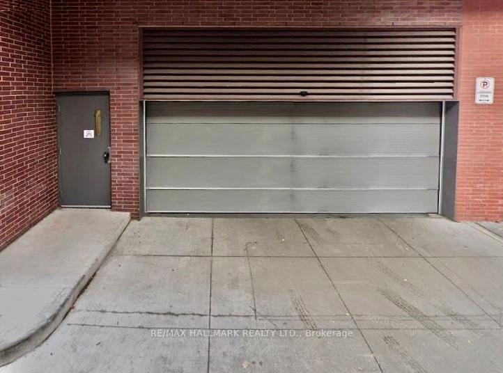 Front of Unit B1, 246 Logan Avenue