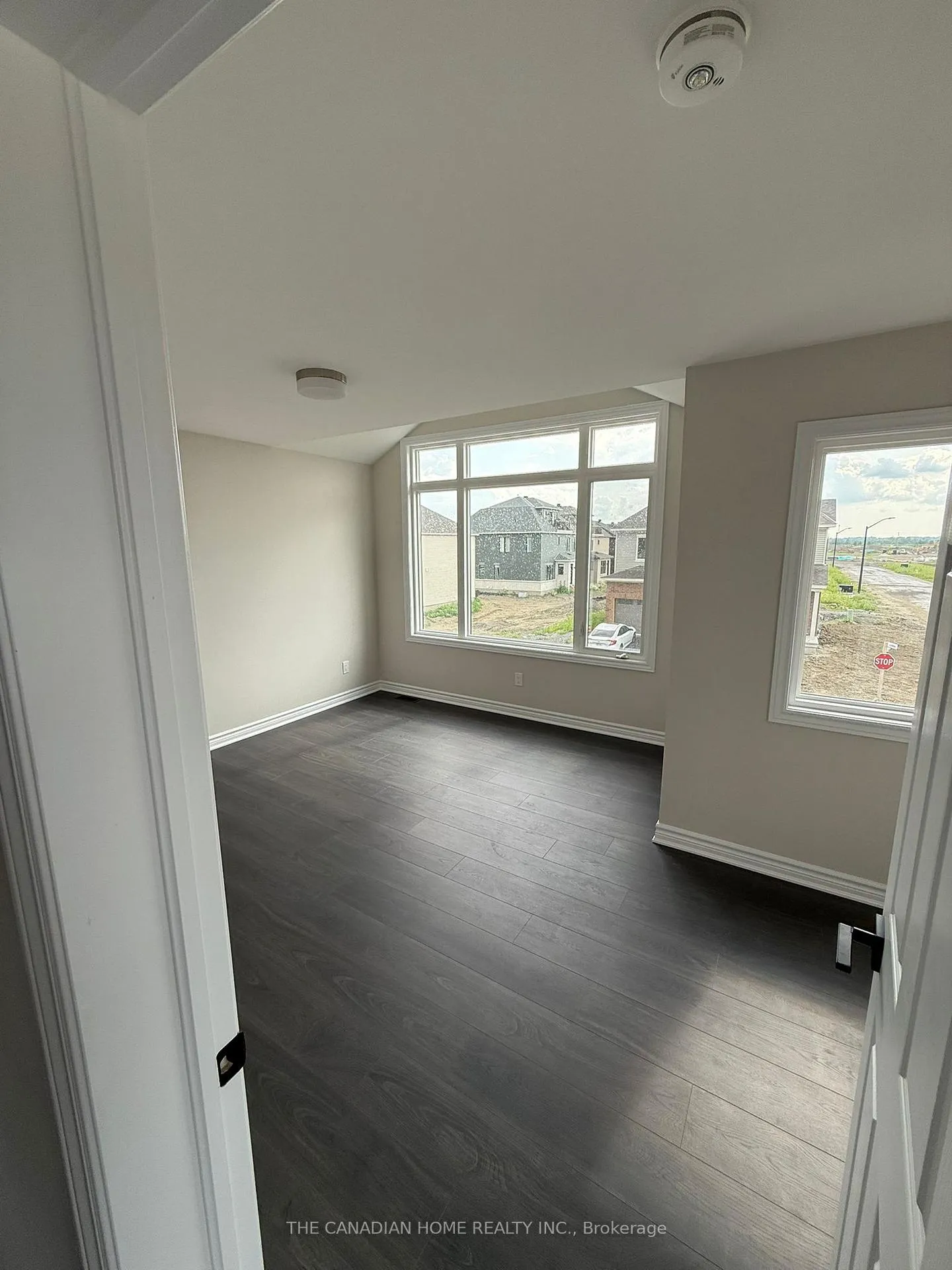 Photo 21 of 808 Anemone Mews, Ottawa, Barrhaven - Heritage Park — HOMEH