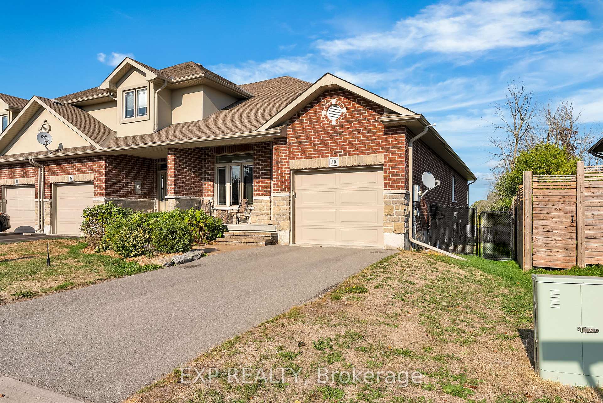 Photo 1 of 39 Hanover Court, Belleville, Thurlow Ward — HOMEH
