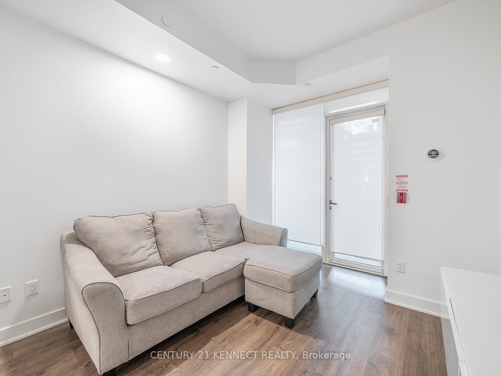 Photo 13 of Unit Th4, 30 Roehampton Avenue, Toronto, Mount Pleasant West — HOMEH