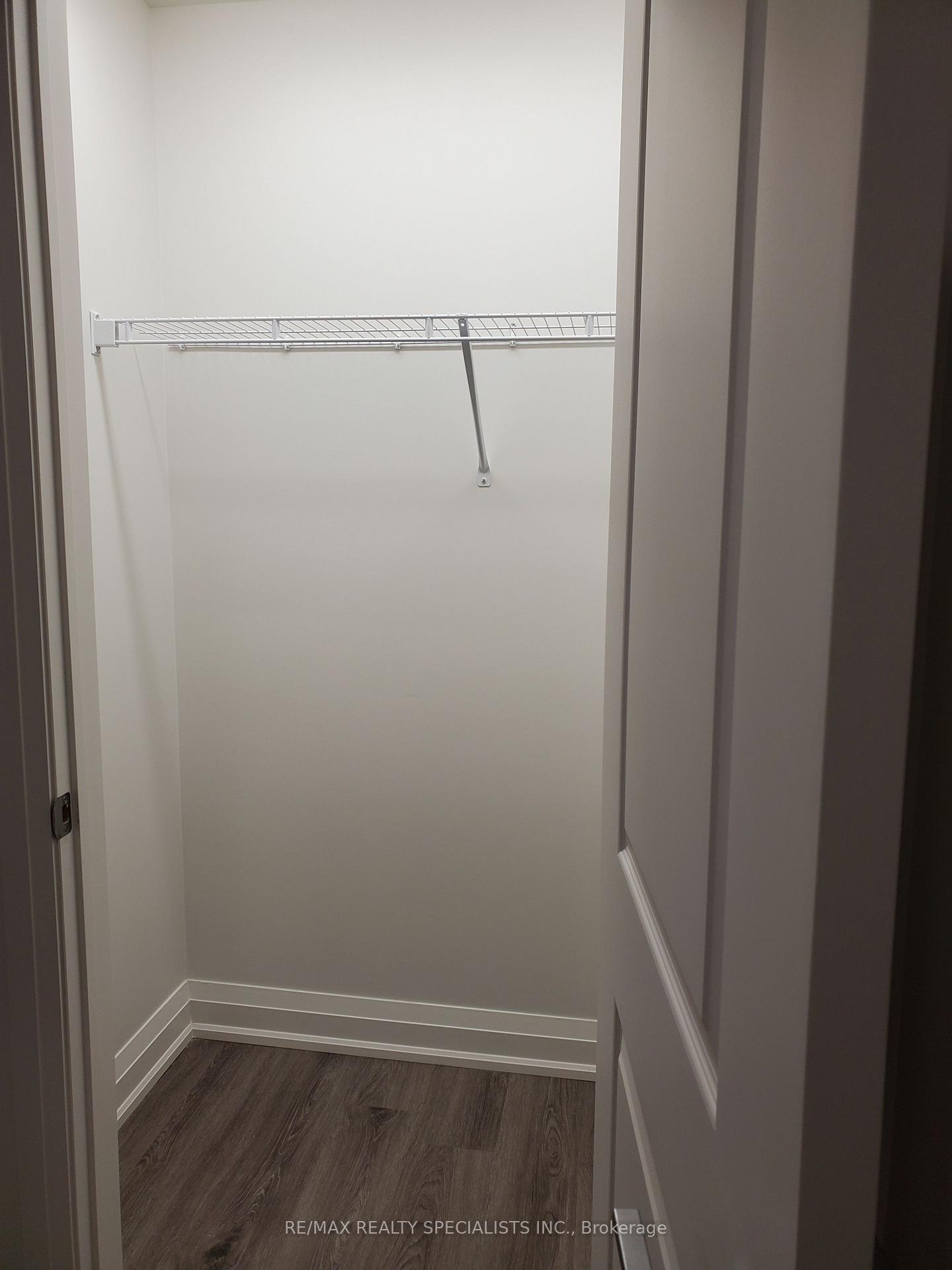 Photo 8 of Unit 201, 307 King Street E, Hamilton, Beasley — HOMEH