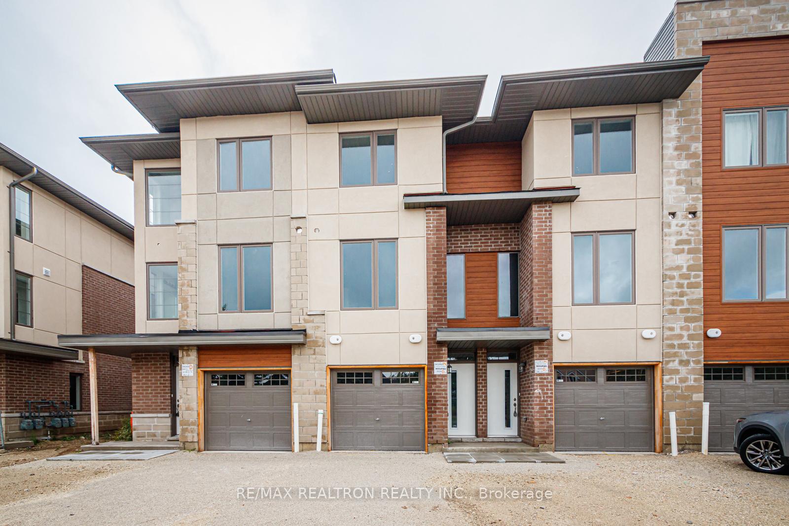 Photo 1 of Unit 2, 33 Dawson Drive, Collingwood — HOMEH