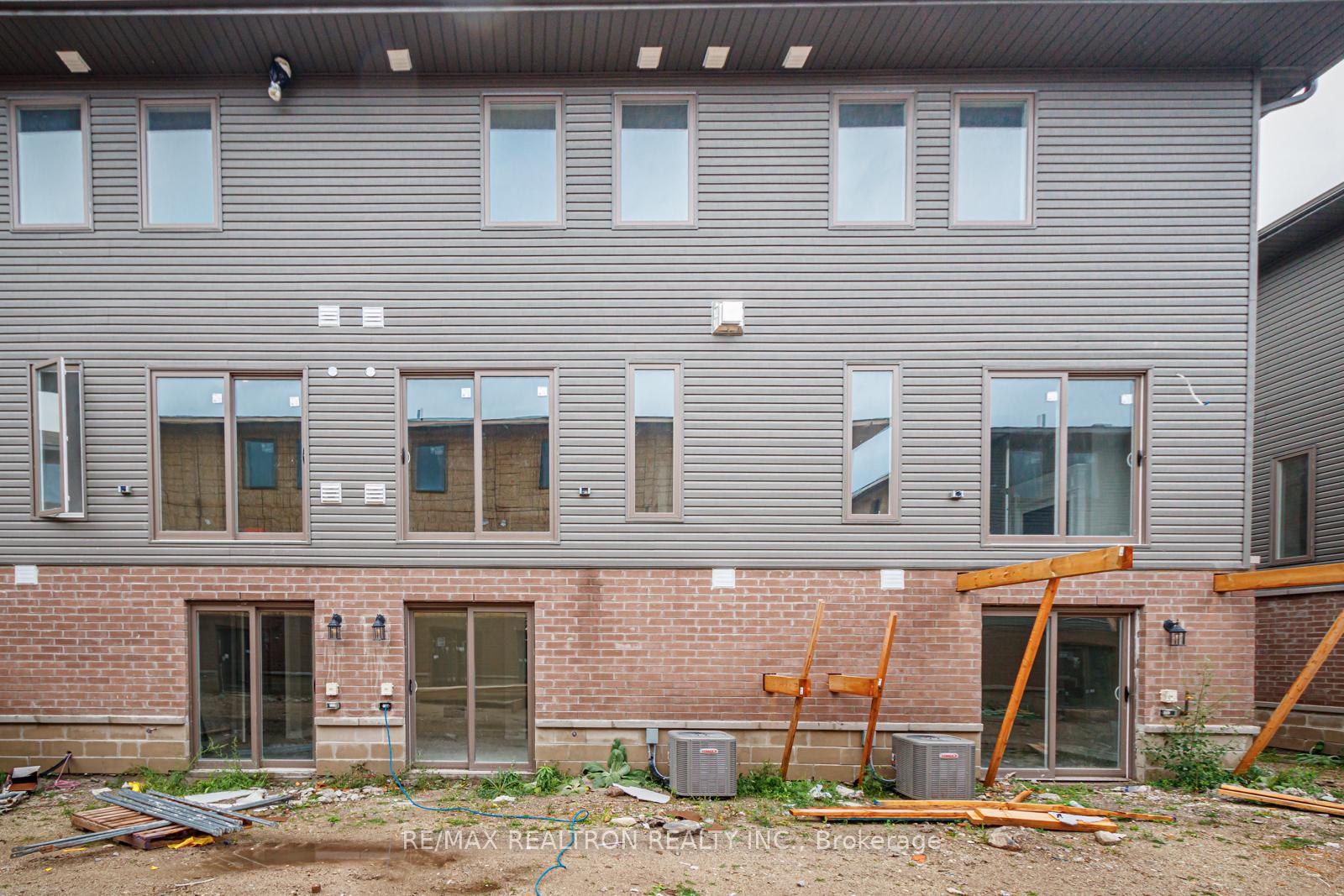 Photo 15 of Unit 2, 33 Dawson Drive, Collingwood — HOMEH