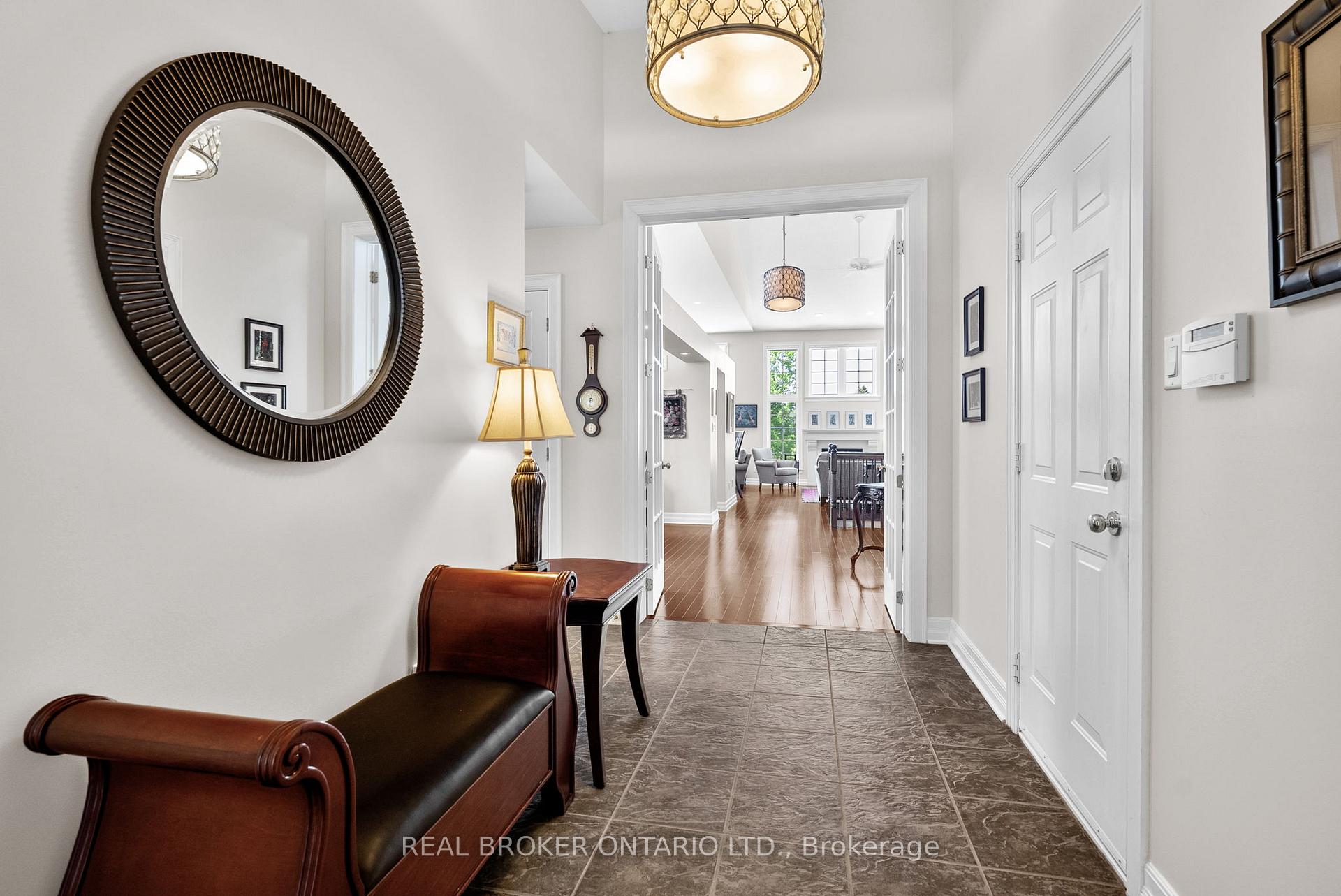 Photo 4 of 306 Calabar Court, Ottawa, Barrhaven - Stonebridge — HOMEH