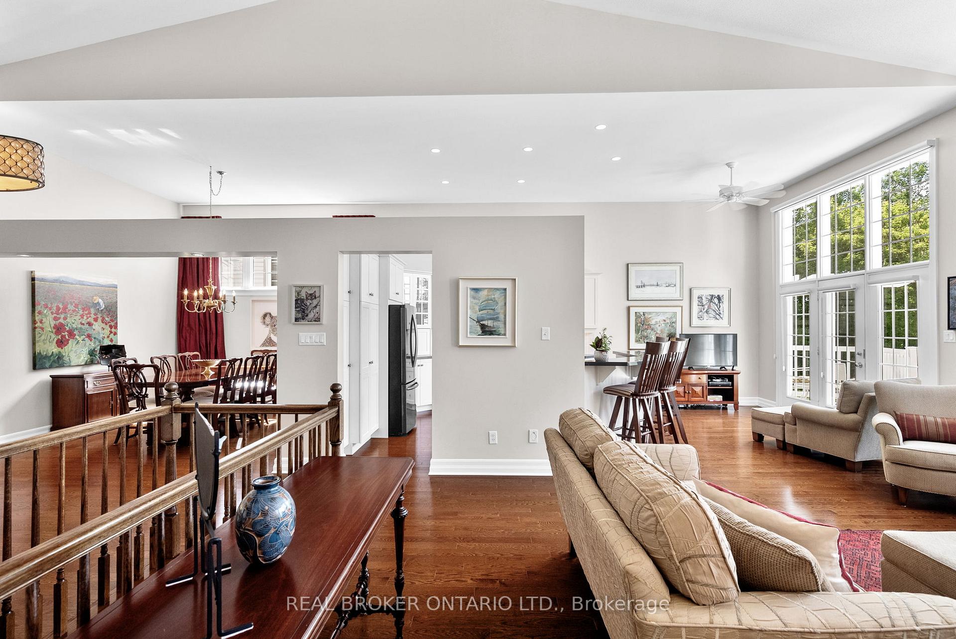 Photo 10 of 306 Calabar Court, Ottawa, Barrhaven - Stonebridge — HOMEH