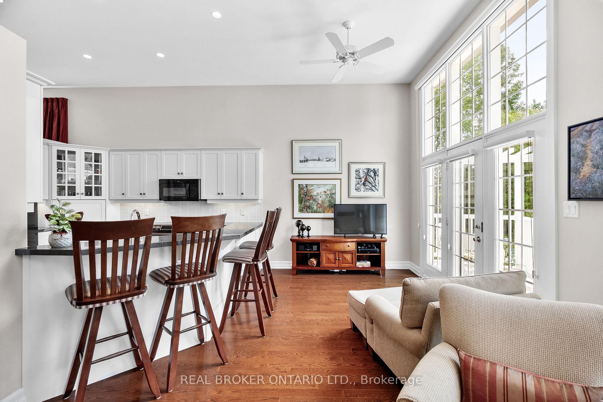 Photo 13 of 306 Calabar Court, Ottawa, Barrhaven - Stonebridge — HOMEH