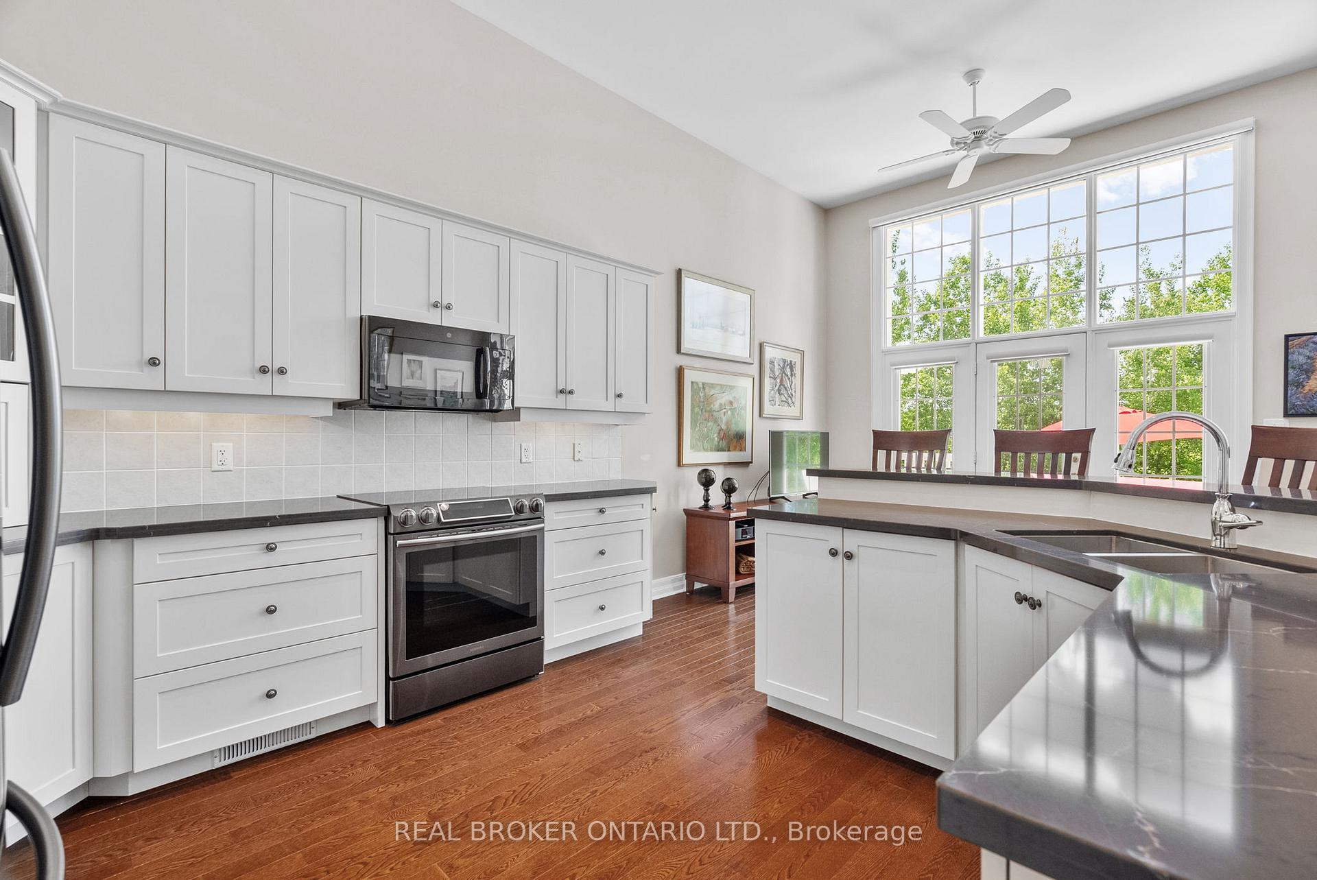 Photo 19 of 306 Calabar Court, Ottawa, Barrhaven - Stonebridge — HOMEH