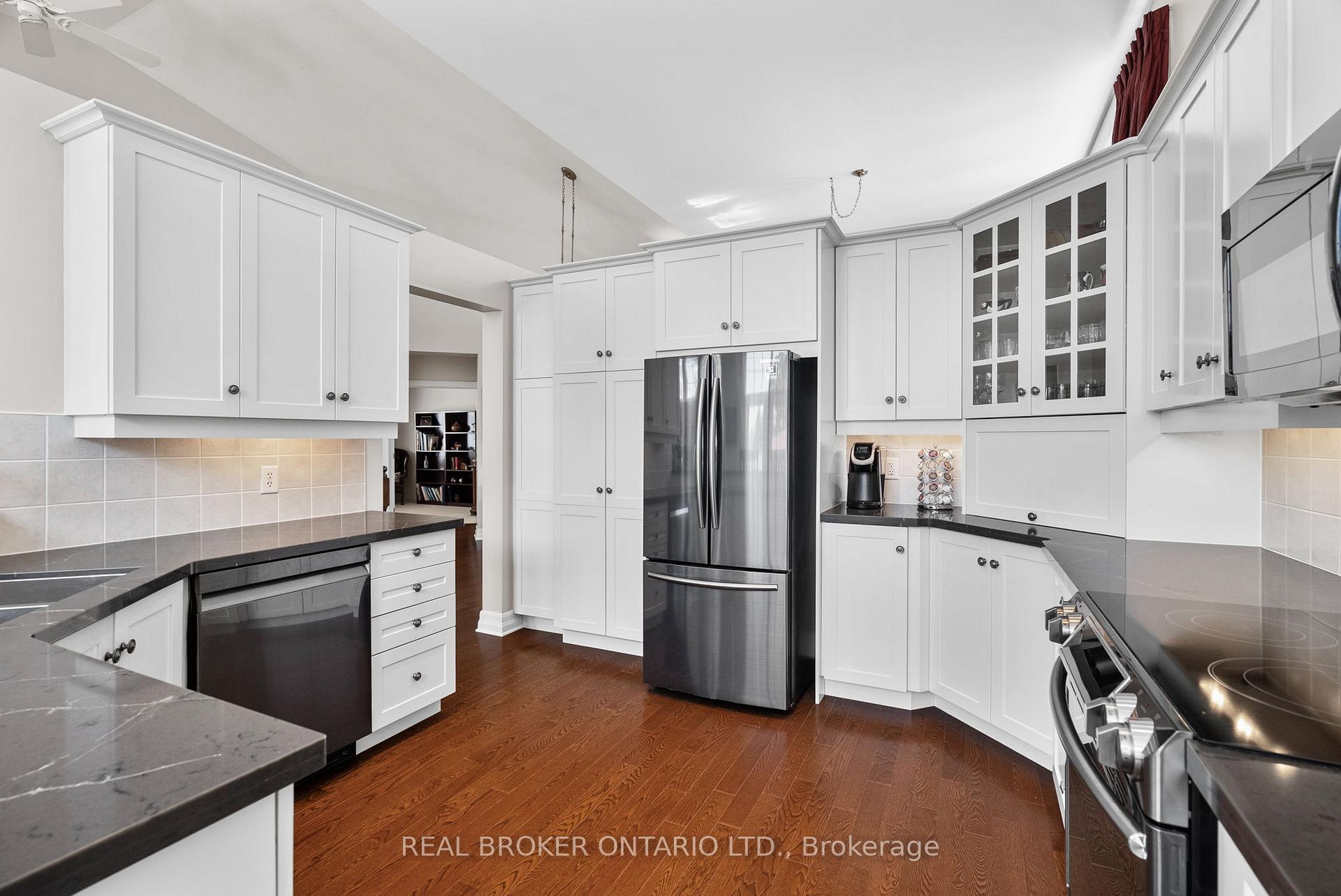 Photo 20 of 306 Calabar Court, Ottawa, Barrhaven - Stonebridge — HOMEH