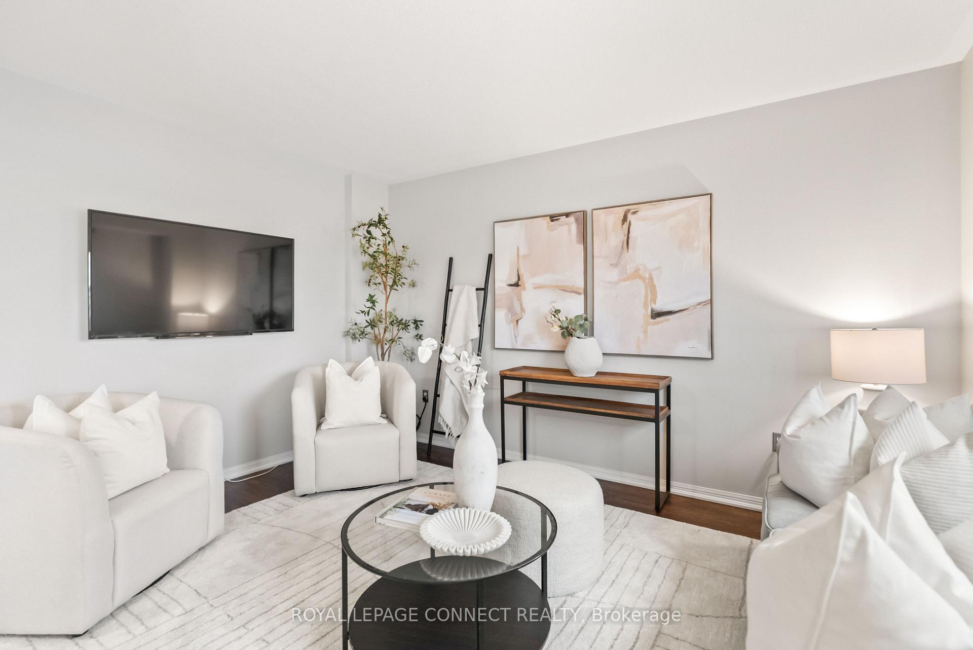 Photo 9 of 49 Childs Court, Clarington, Bowmanville — HOMEH