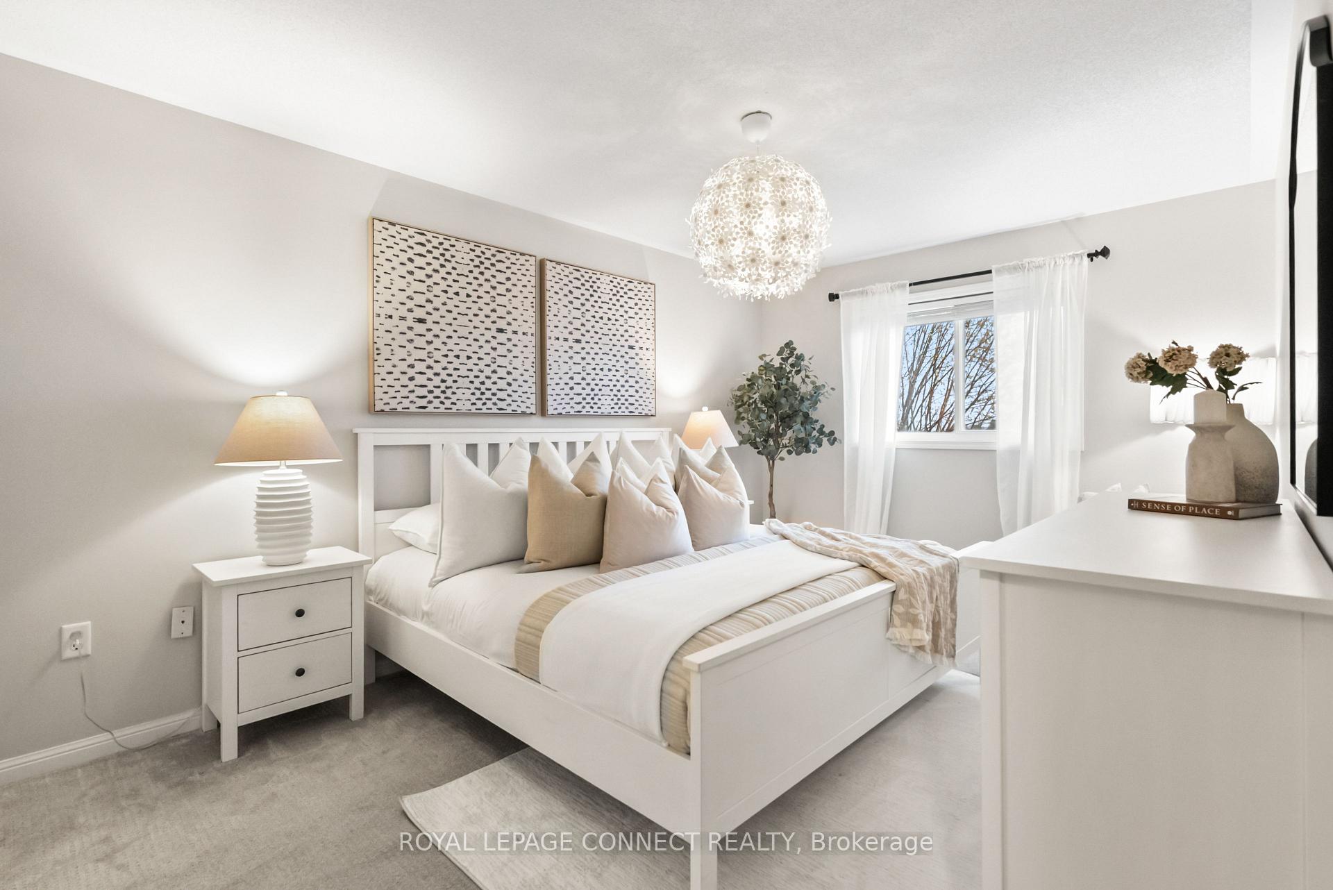 Photo 23 of 49 Childs Court, Clarington, Bowmanville — HOMEH