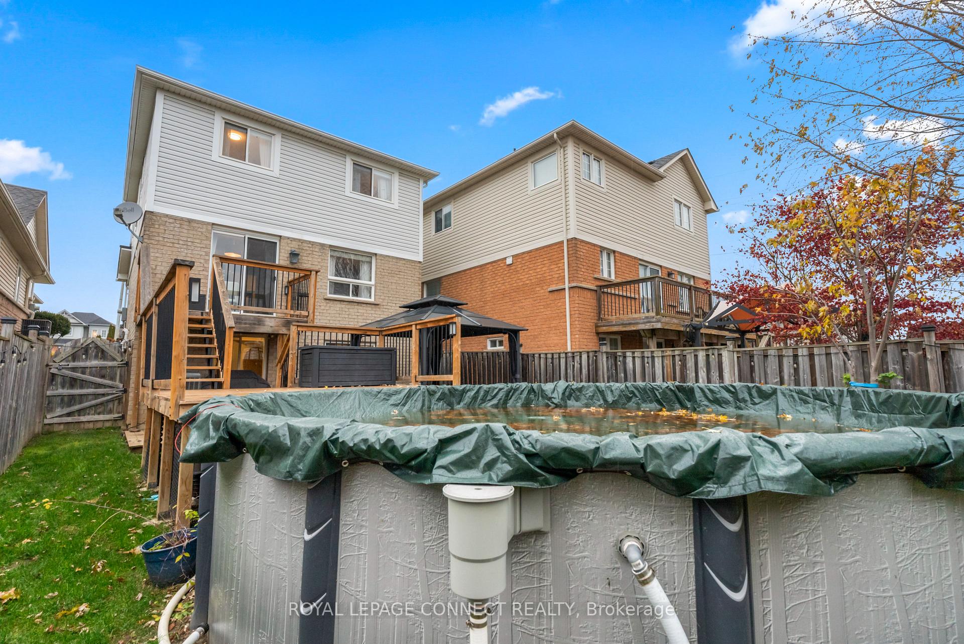 Photo 39 of 49 Childs Court, Clarington, Bowmanville — HOMEH