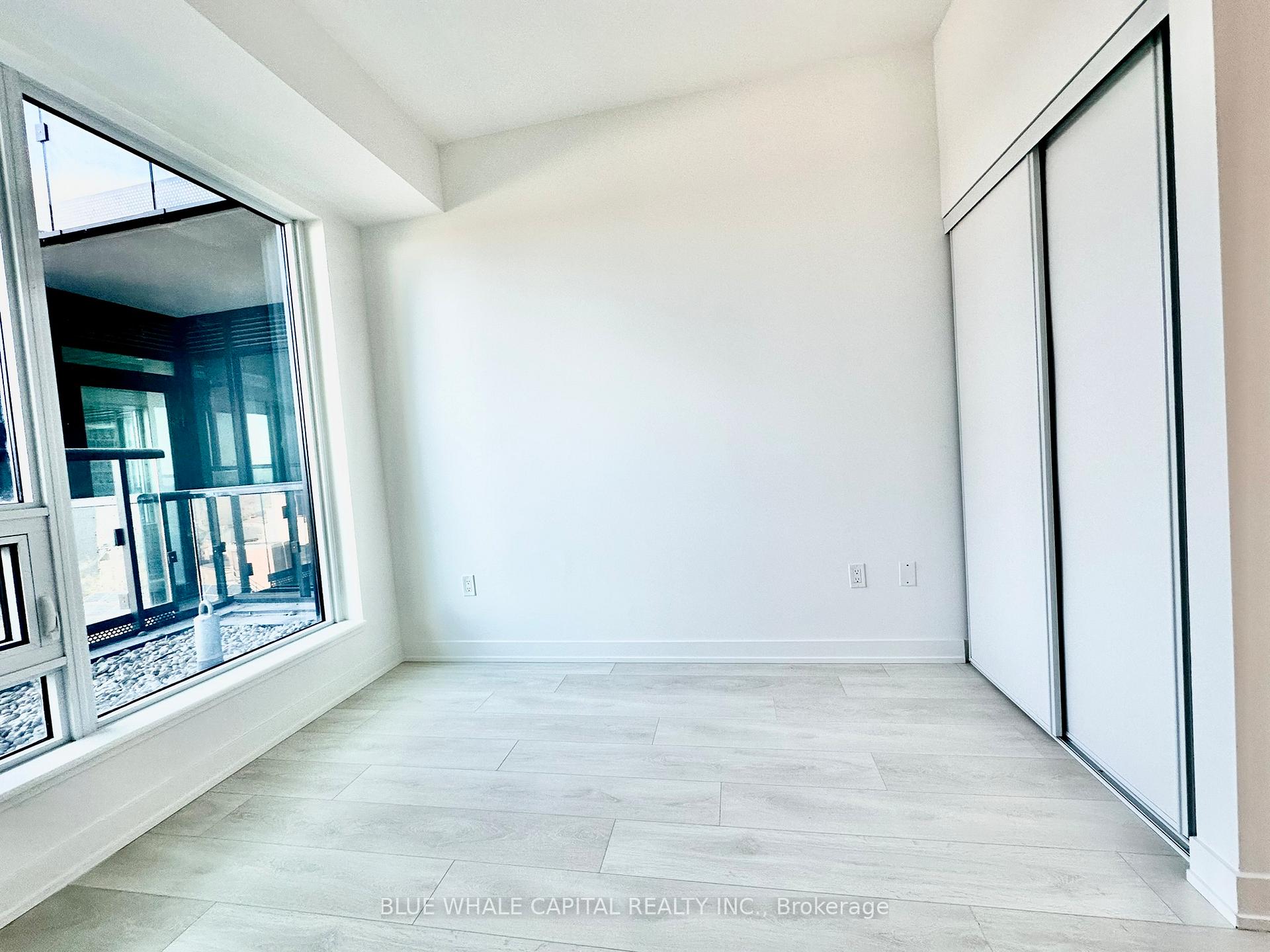 Photo 6 of Unit 709, 117 Broadway Avenue, Toronto, Mount Pleasant West — HOMEH