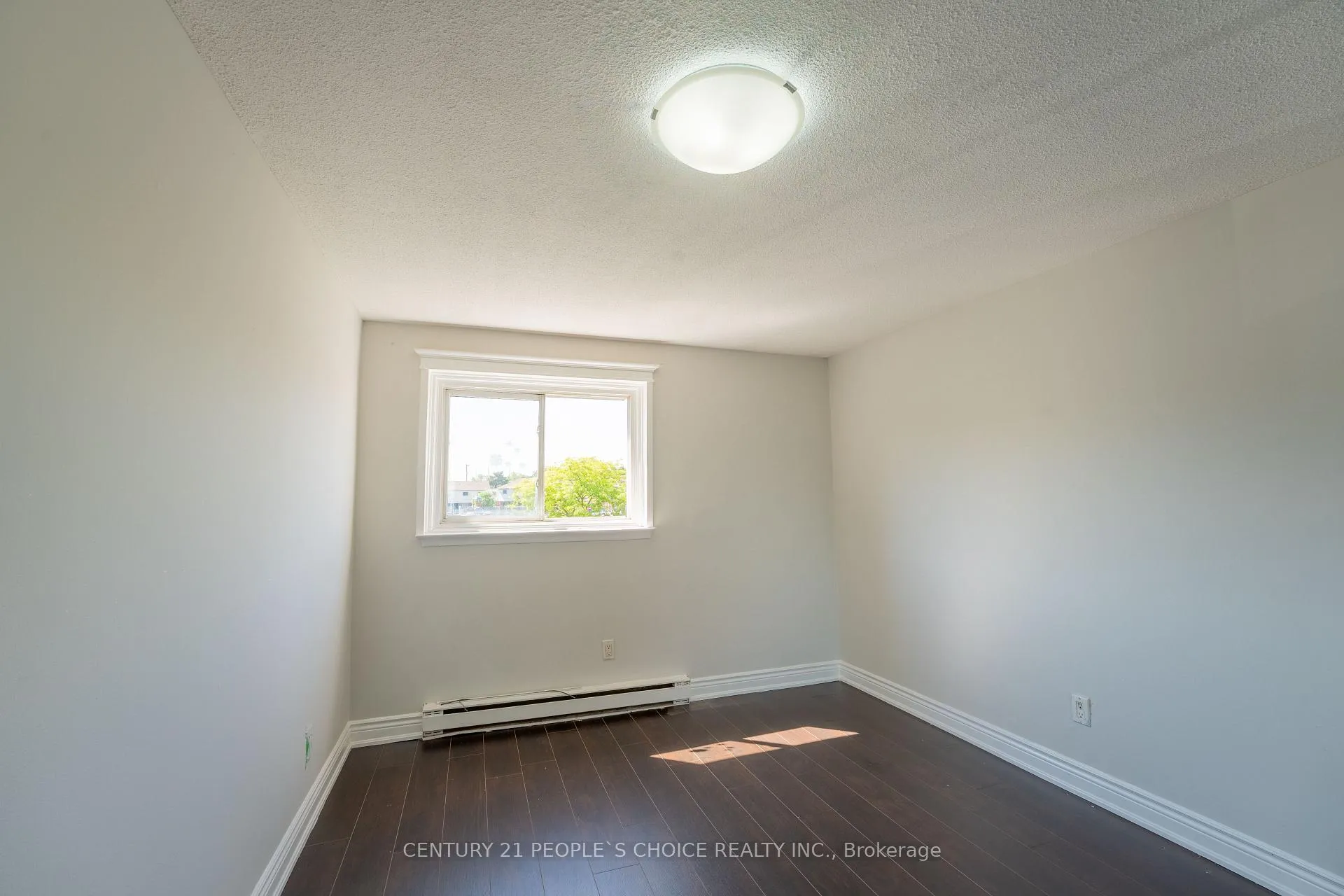 Photo 13 of Unit 35, 120 Nonquon Road, Oshawa, Centennial — HOMEH