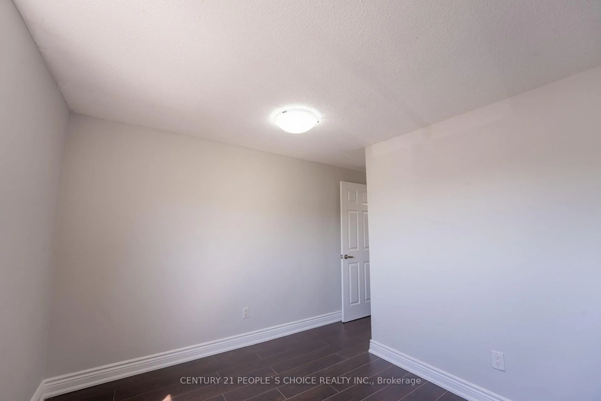 Photo 16 of Unit 35, 120 Nonquon Road, Oshawa, Centennial — HOMEH