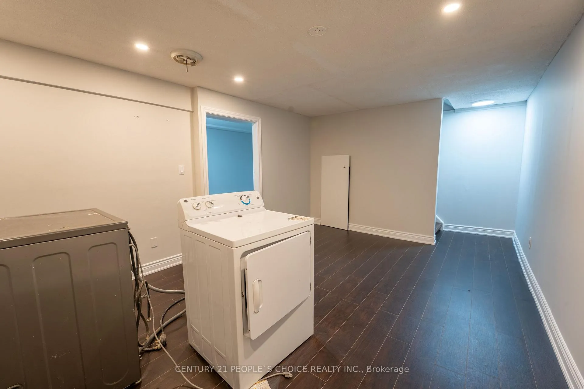 Photo 23 of Unit 35, 120 Nonquon Road, Oshawa, Centennial — HOMEH
