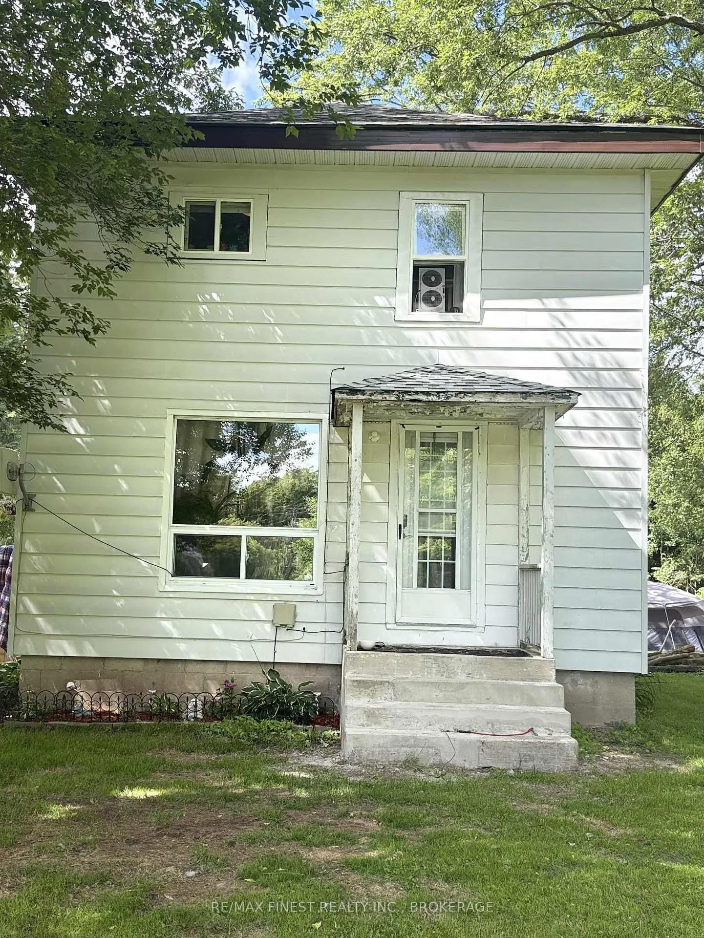 Photo 16 of 1469 Mountain Grove Road, Frontenac, Frontenac Centre — HOMEH
